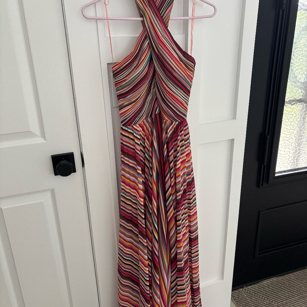 AMUR  Lana Gown size 4